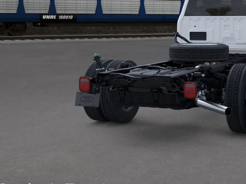 Thumbnail: 2026 Ford F-550 - 21