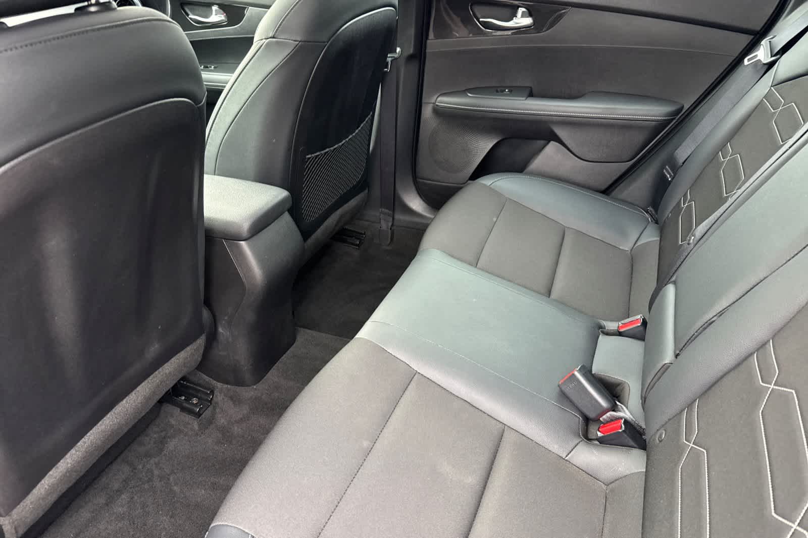 2023 Kia Forte GT-Line photo 4