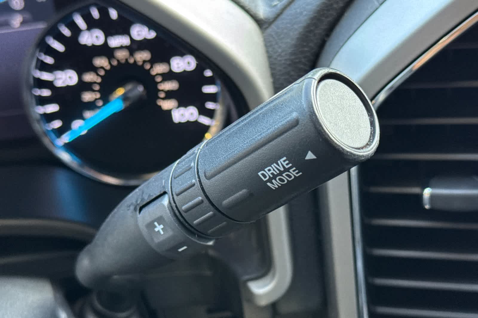 2022 Ford F-350 Lariat 21