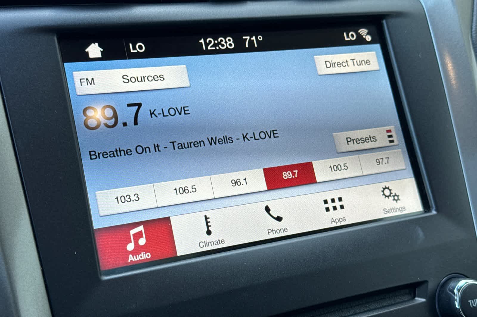 Thumbnail: 2018 Ford Fusion - 17