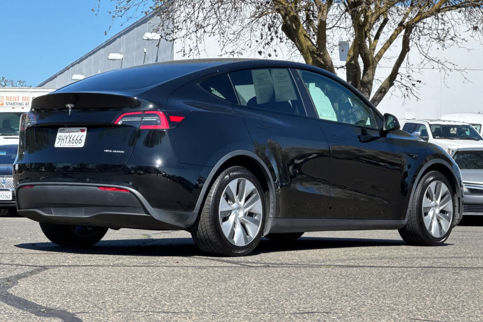 Used 2021 Tesla Model Y Long Range with VIN 5YJYGDEE6MF282596 for sale in Elk Grove, CA