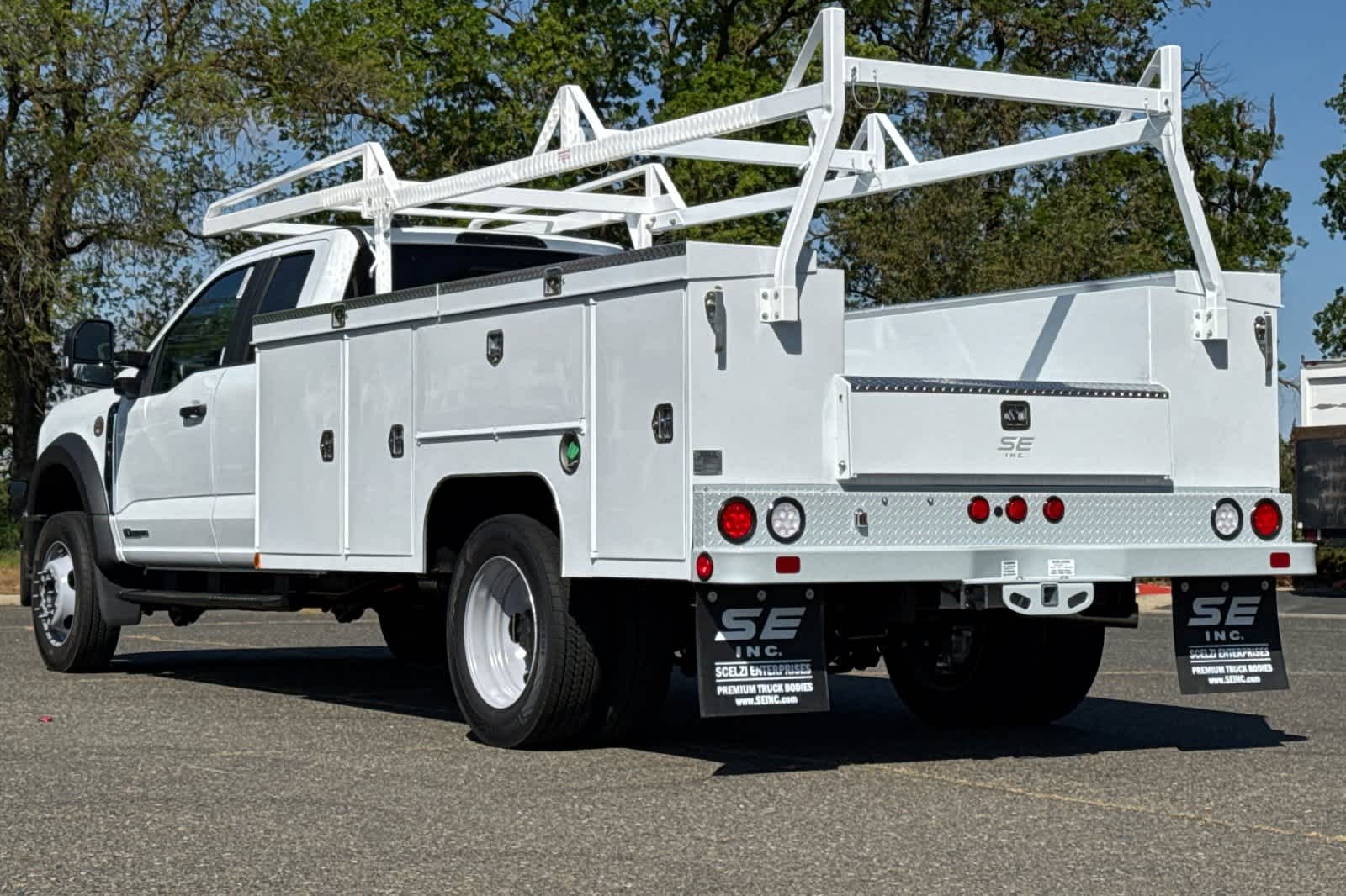 Thumbnail: 2025 Ford F-550 - 6