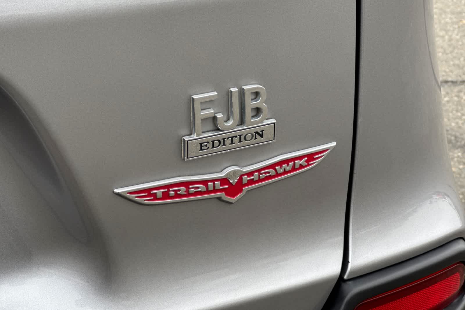 Thumbnail: 2020 Jeep Cherokee - 26