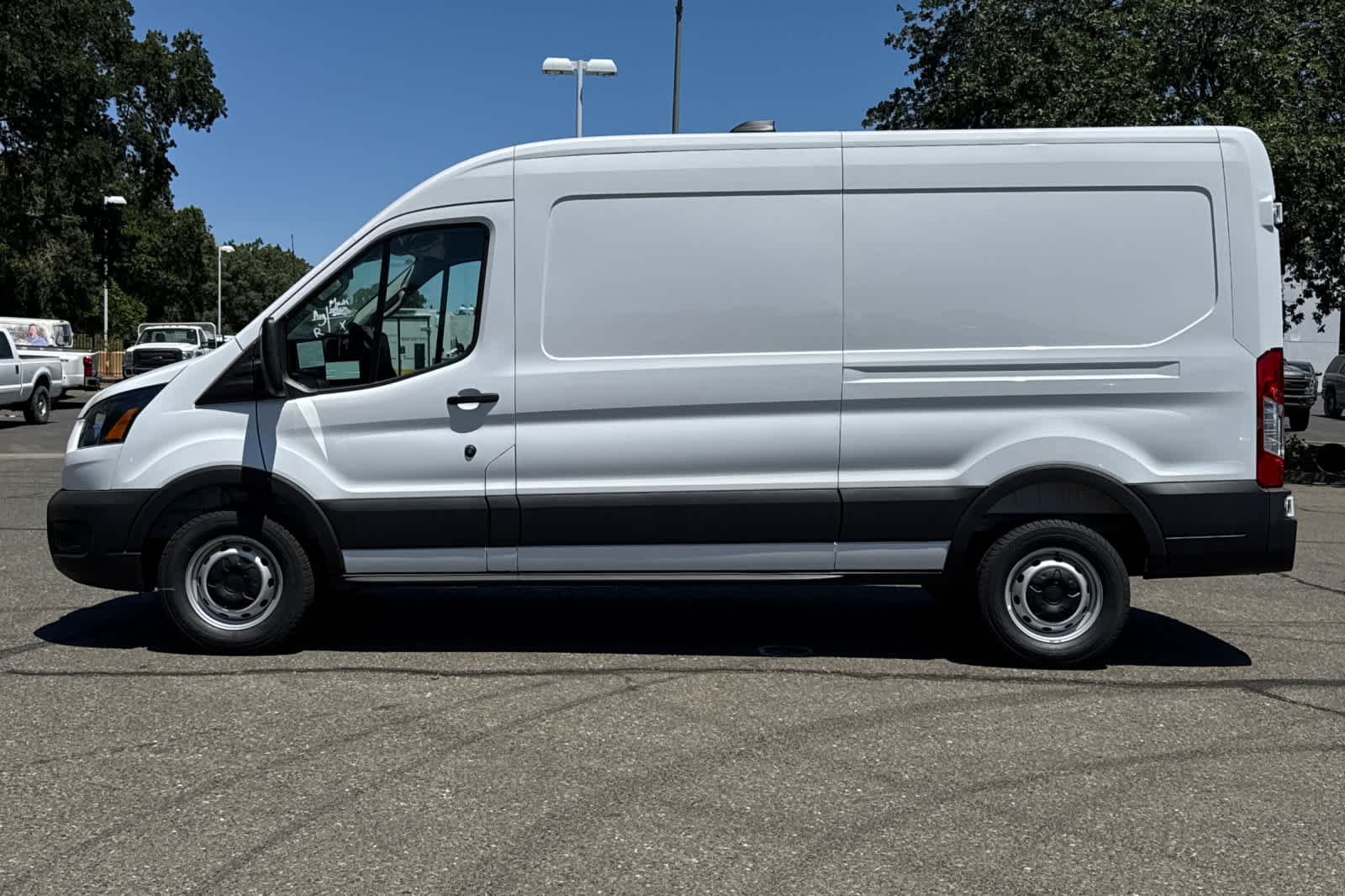 Thumbnail: 2026 Ford Transit Series - 4