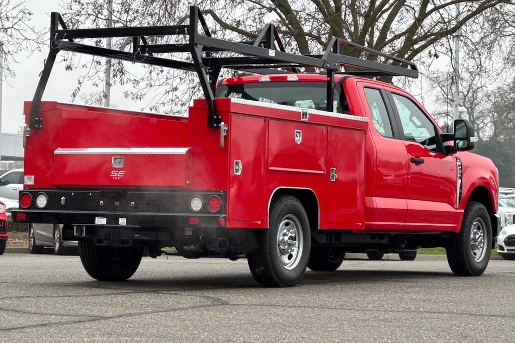 New 2026 Ford F-250 XLT Truck Super Cab