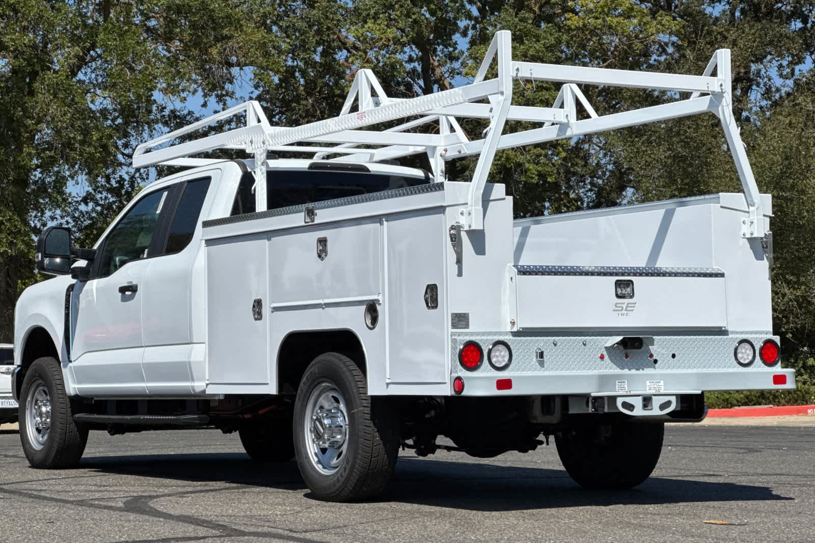 Thumbnail: 2025 Ford F-350 - 6