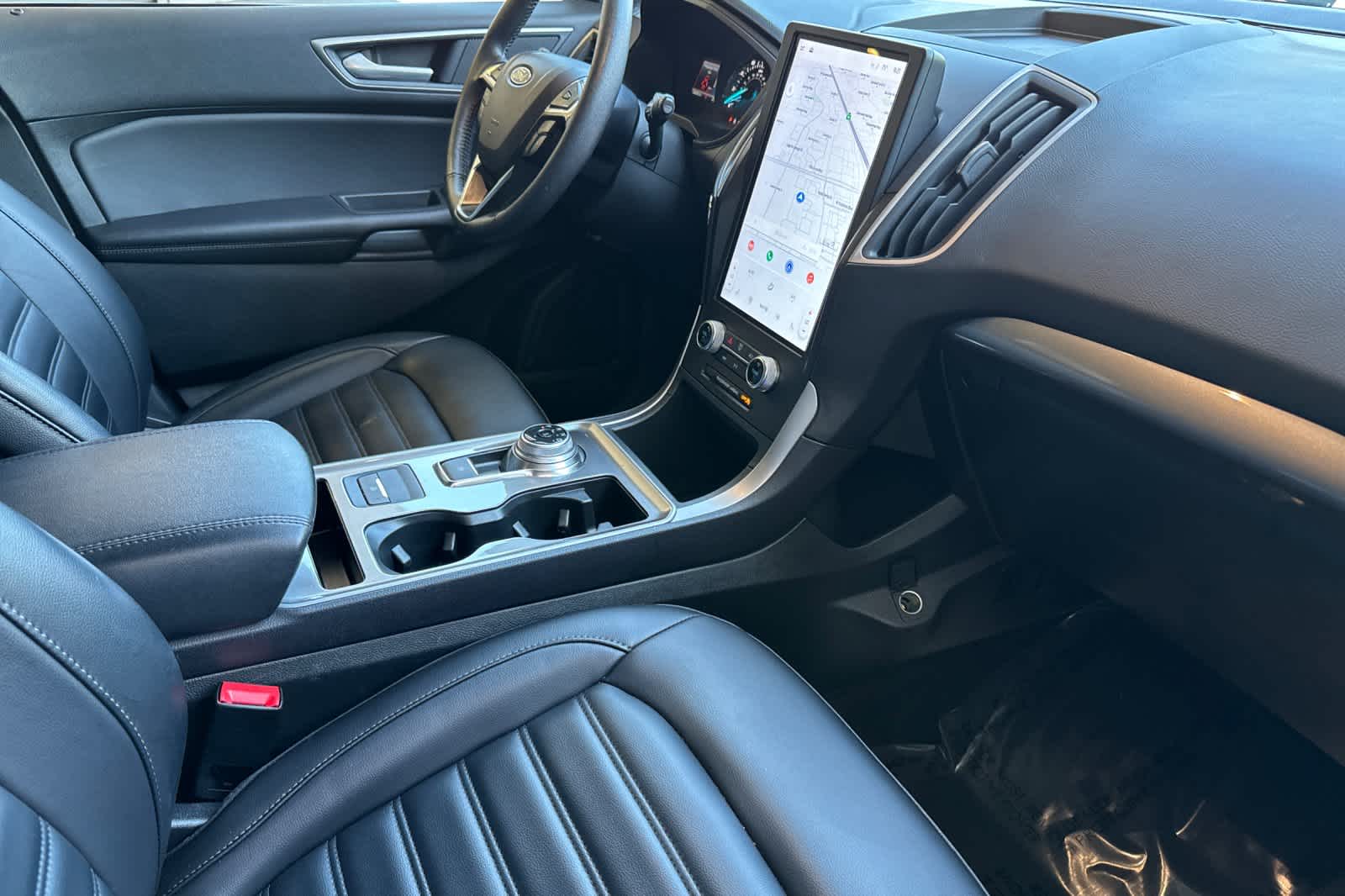 Thumbnail: 2024 Ford Edge - 16