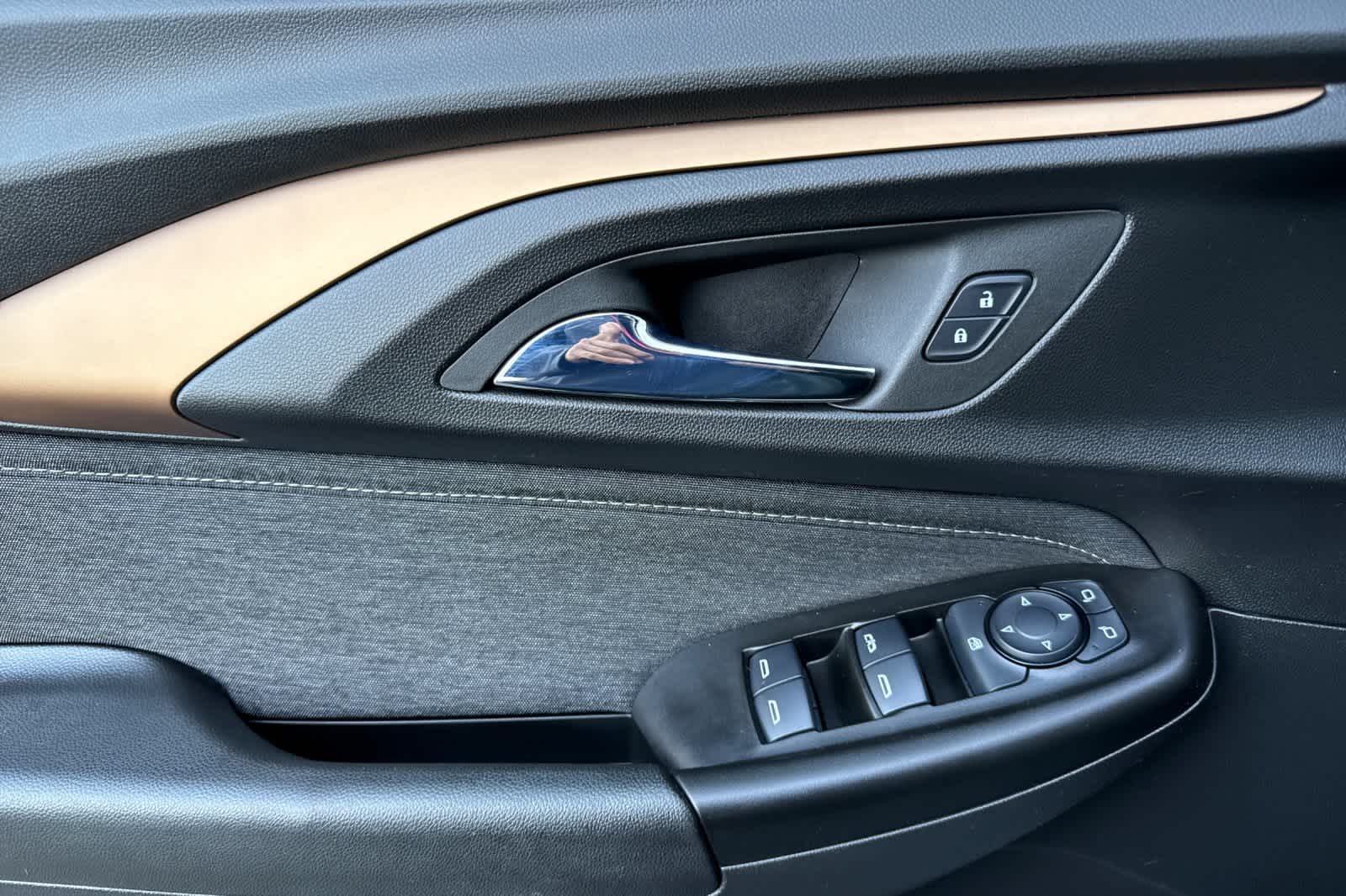 Thumbnail: 2023 Chevrolet TrailBlazer - 12