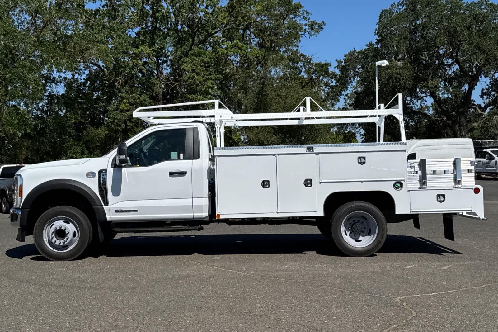 Thumbnail: 2025 Ford F-550 - 4