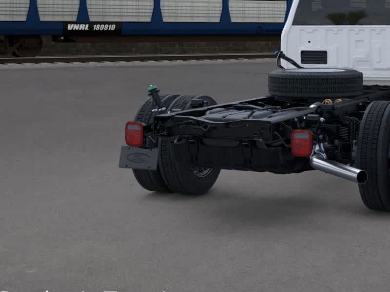 Thumbnail: 2026 Ford F-550 - 21