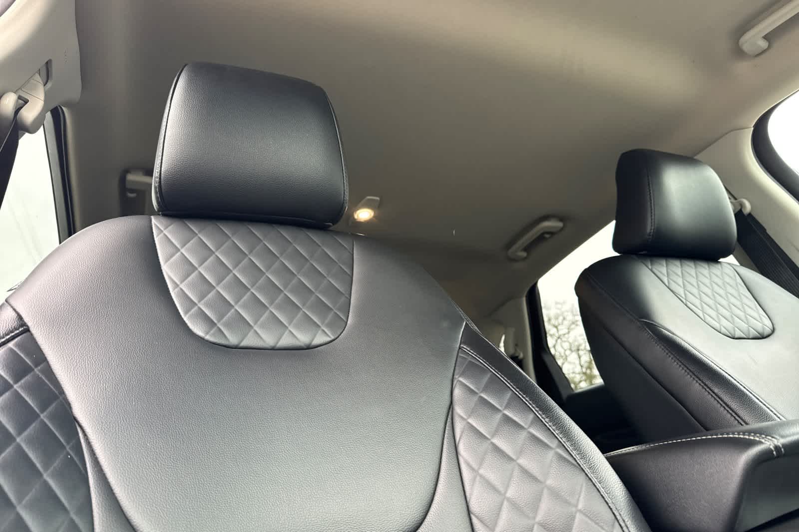 Thumbnail: 2024 Ford Edge - 17