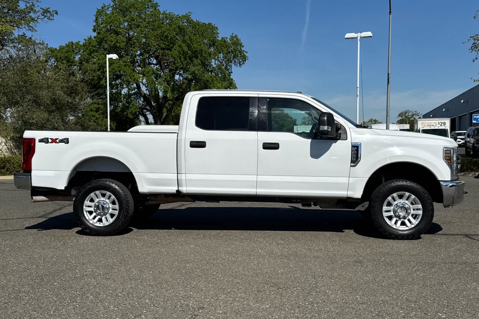 Thumbnail: 2018 Ford F-250 - 8