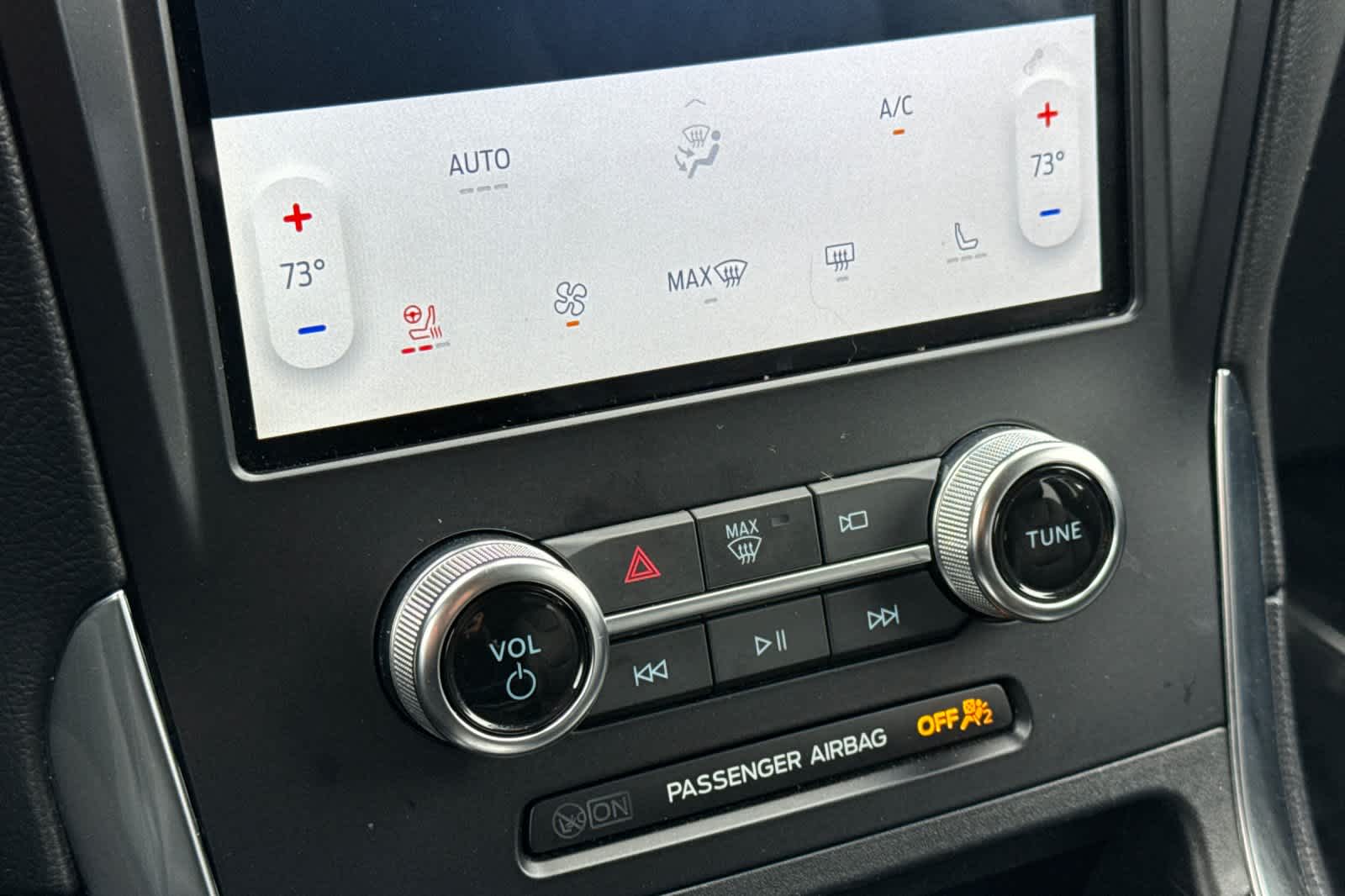 Thumbnail: 2024 Ford Edge - 20