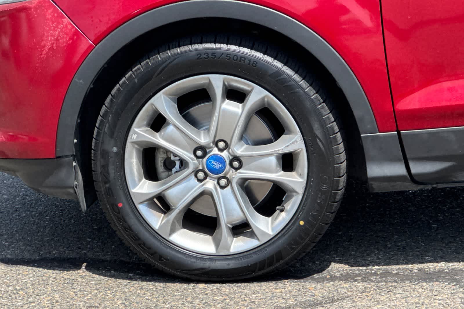 Thumbnail: 2013 Ford Escape - 24