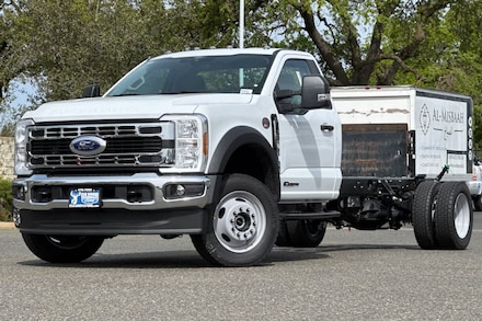 2025 Ford F-550 Chassis Truck Regular Cab