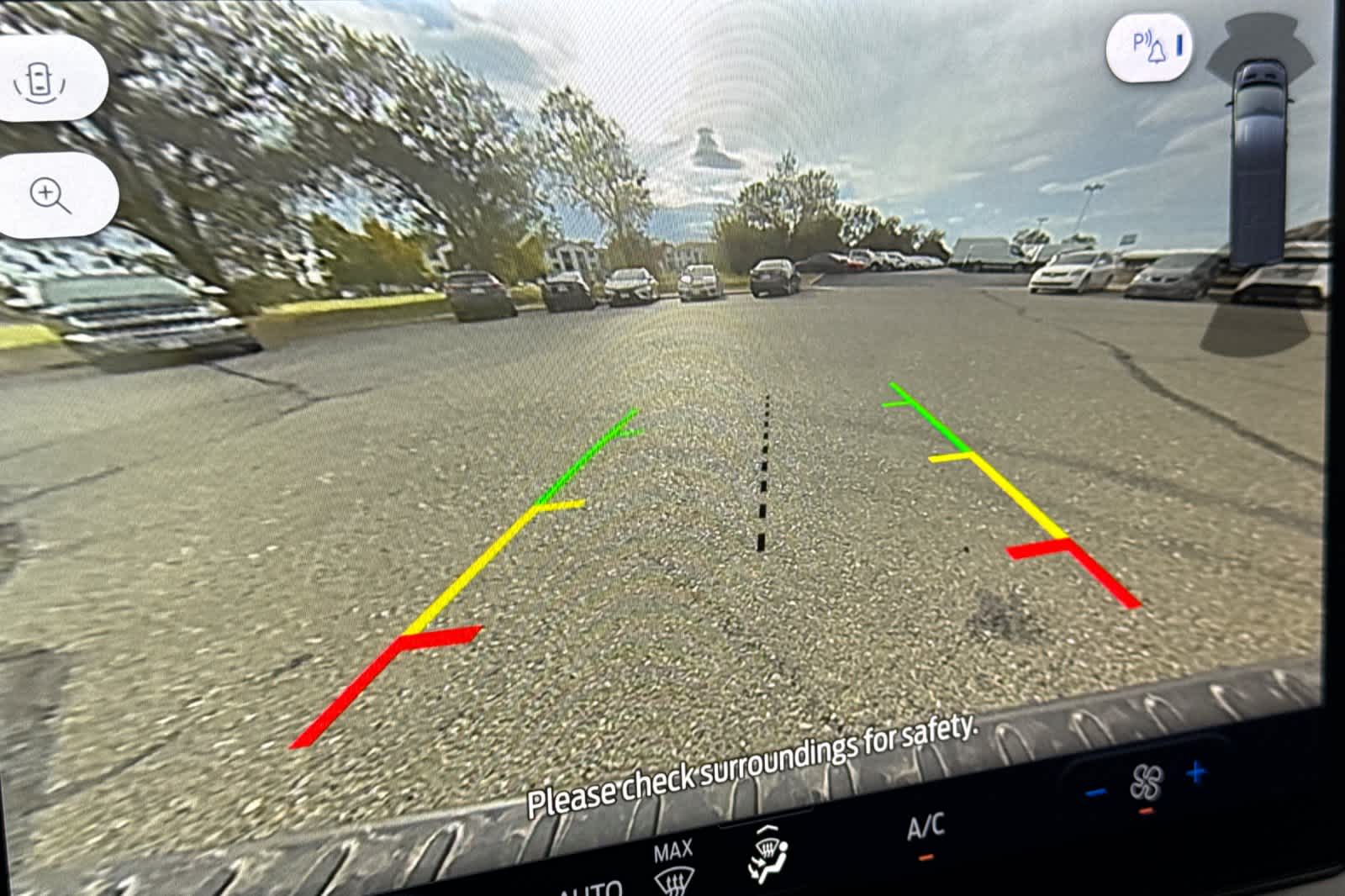 Thumbnail: 2026 Ford Transit Series - 18