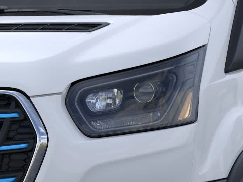 Thumbnail: 2025 Ford Econoline - 18