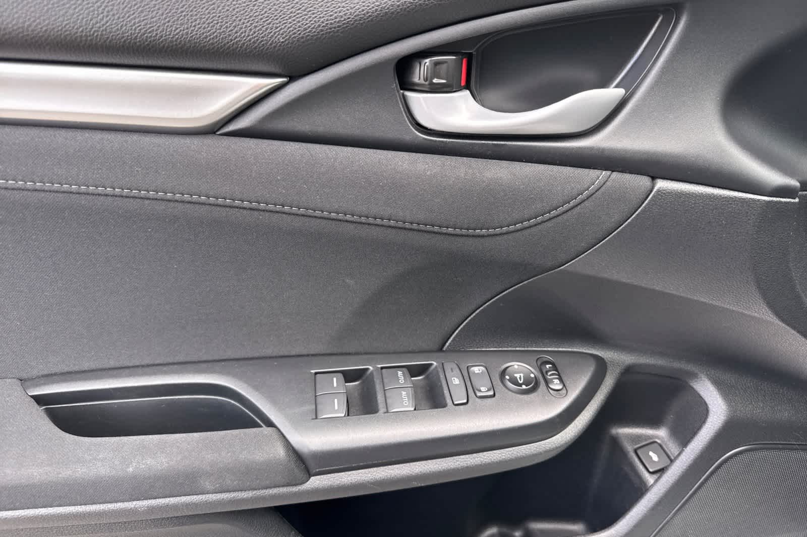 Thumbnail: 2020 Honda Civic - 12