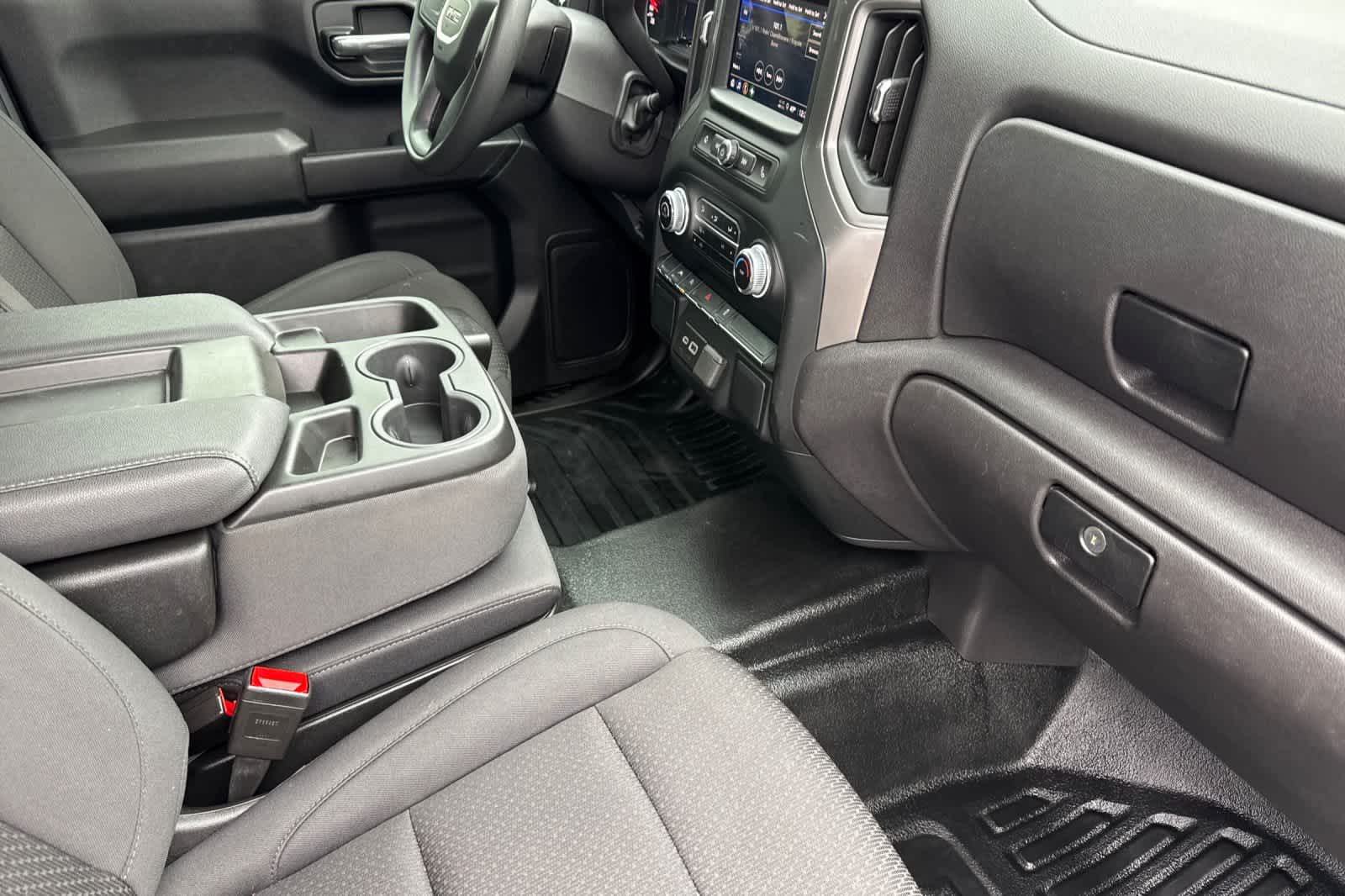 Thumbnail: 2024 GMC Sierra 1500 - 15