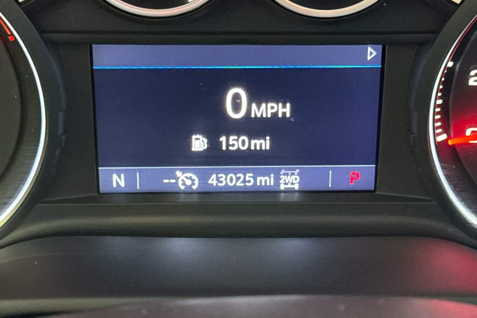 Thumbnail: 2022 Chevrolet Silverado 1500 - 24