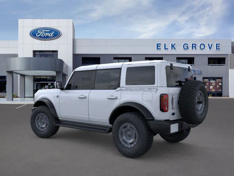 2025 Ford Bronco Outer Banks photo 4