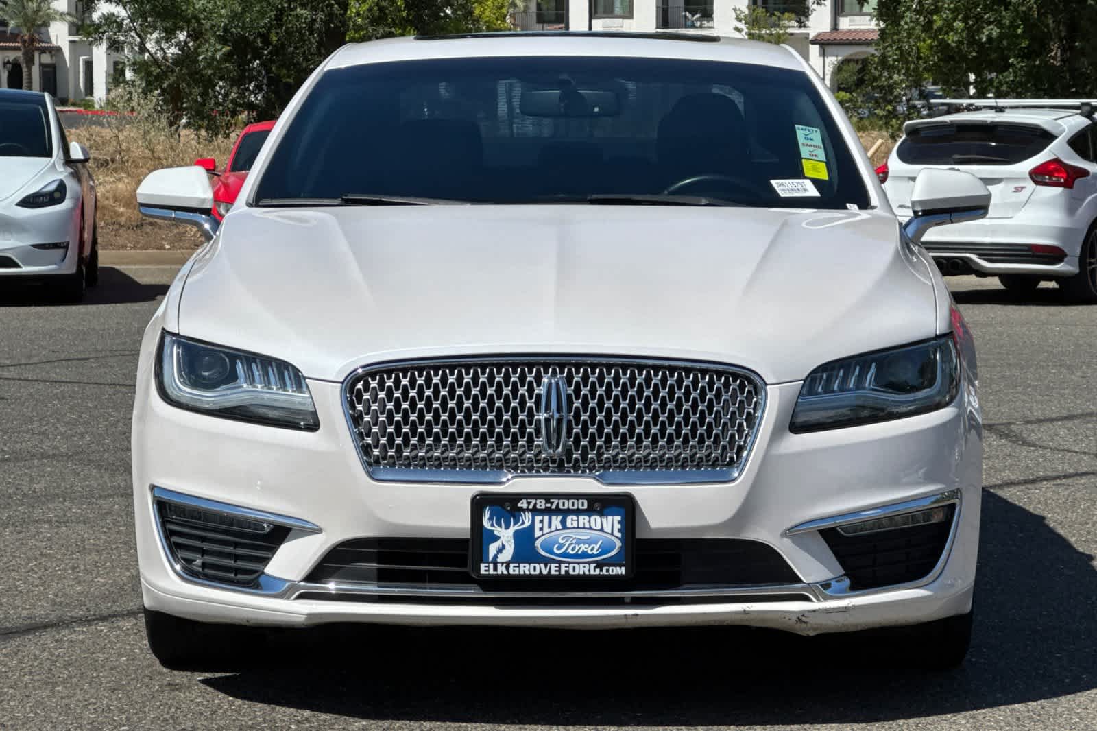 Thumbnail: 2018 Lincoln MKZ - 10