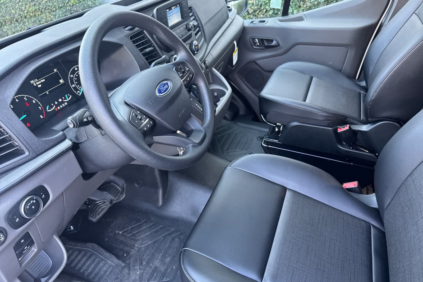 Thumbnail: 2025 Ford Transit Series - 10