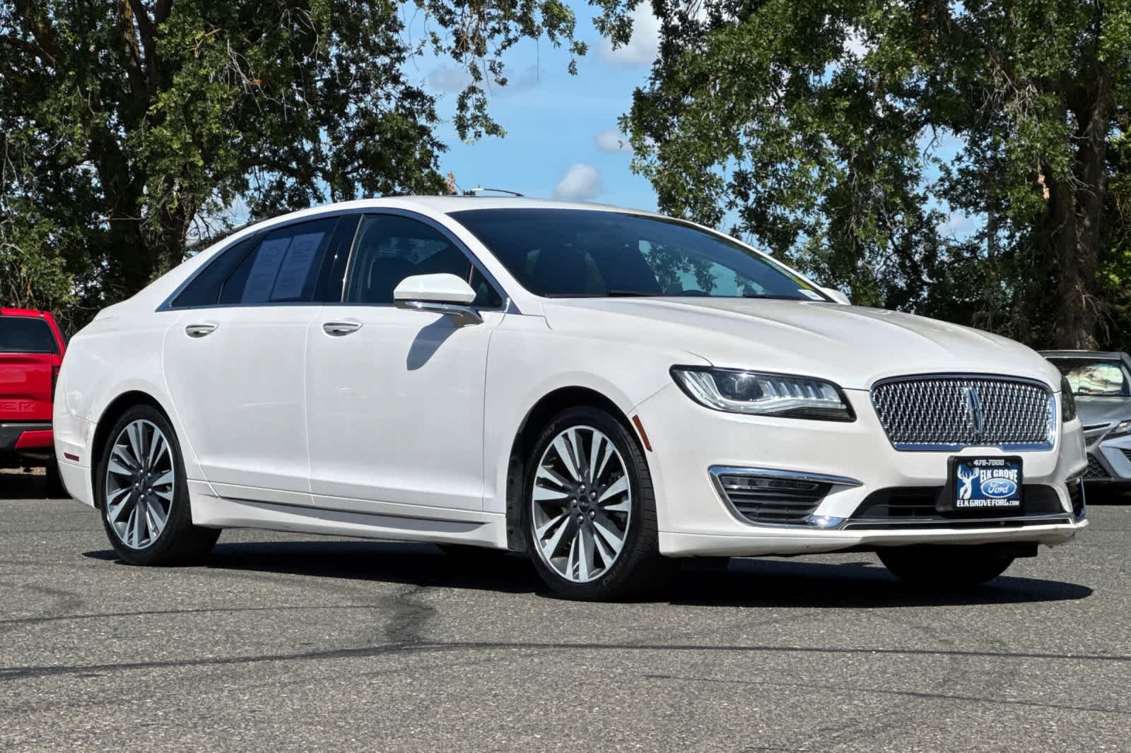 Thumbnail: 2018 Lincoln MKZ - 9