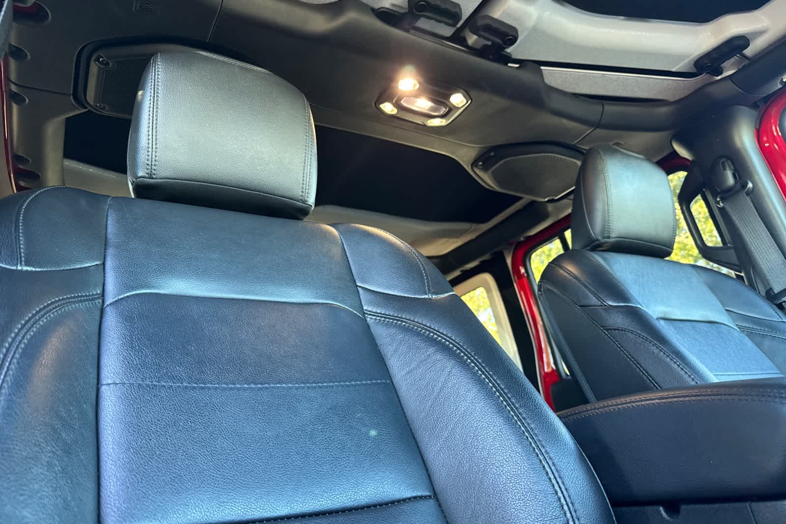 Thumbnail: 2021 Jeep Wrangler - 17