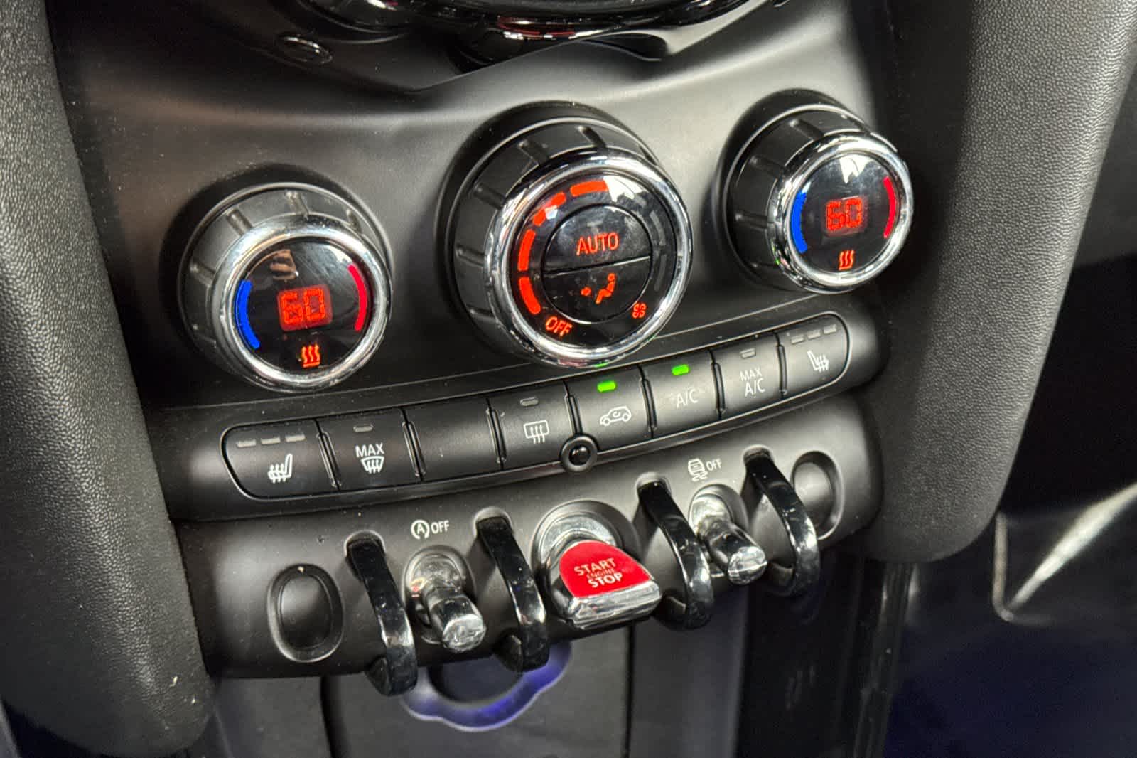 Thumbnail: 2017 MINI Cooper Convertible - 22