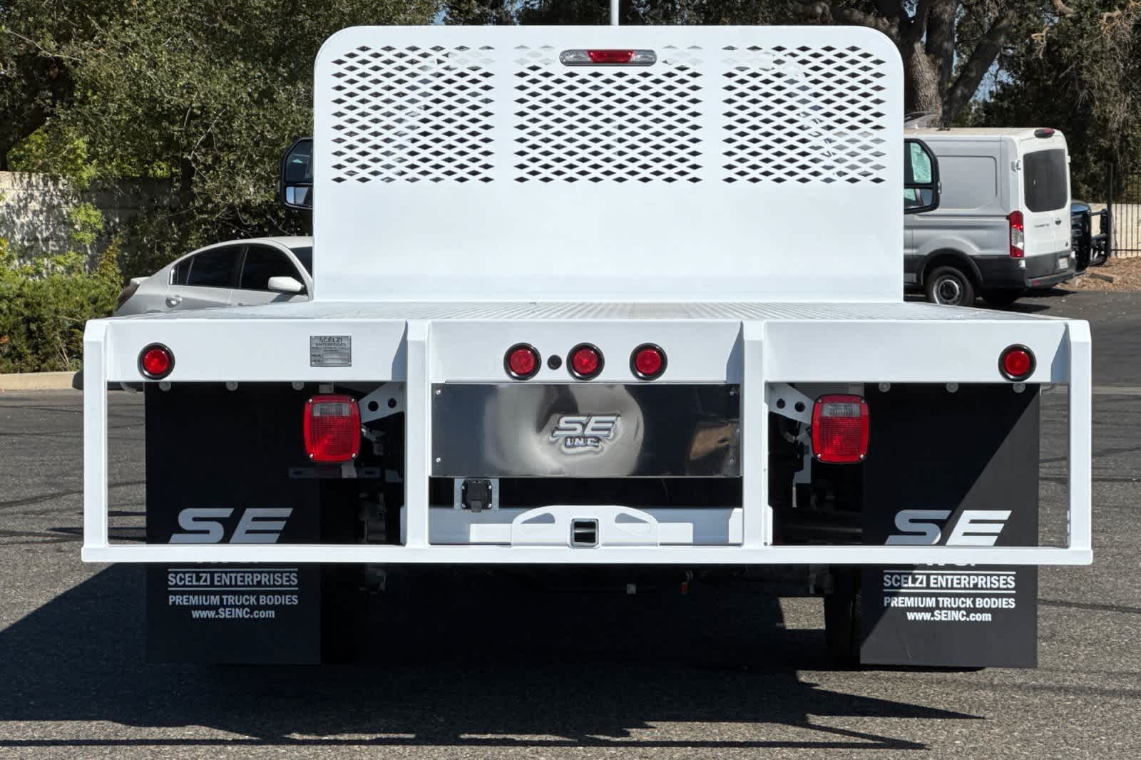 Thumbnail: 2025 Ford F-550 - 6
