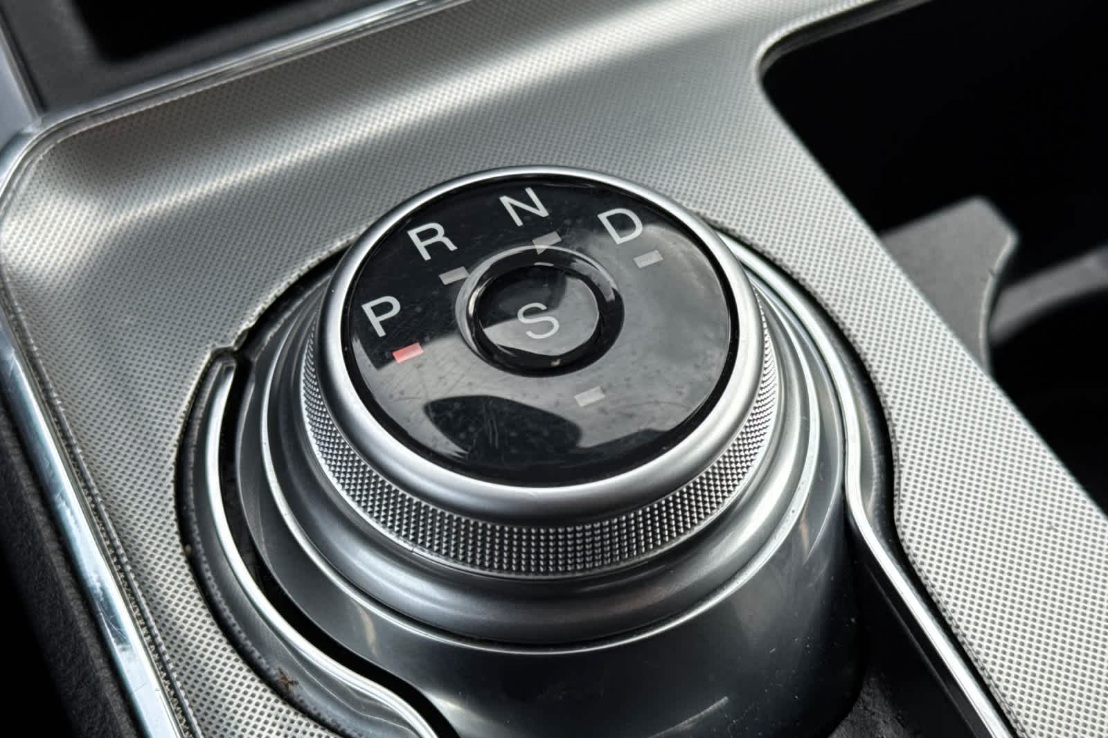 Thumbnail: 2024 Ford Edge - 21