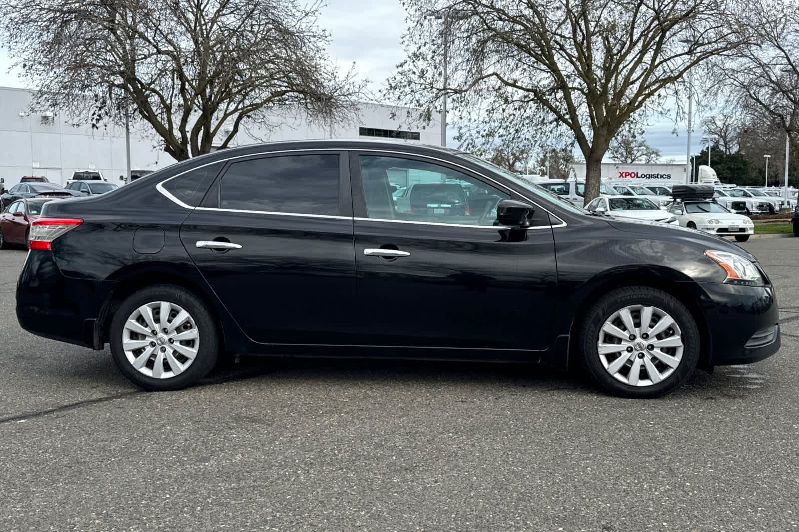 Thumbnail: 2013 Nissan Sentra - 8