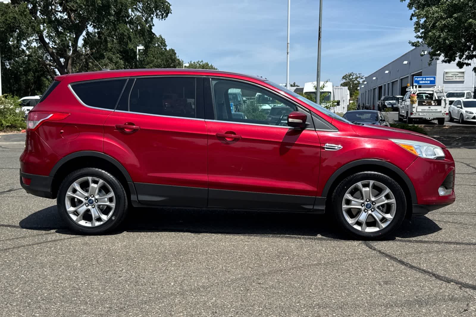 Thumbnail: 2013 Ford Escape - 8