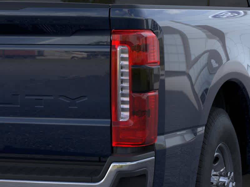 Thumbnail: 2025 Ford F-250 - 21