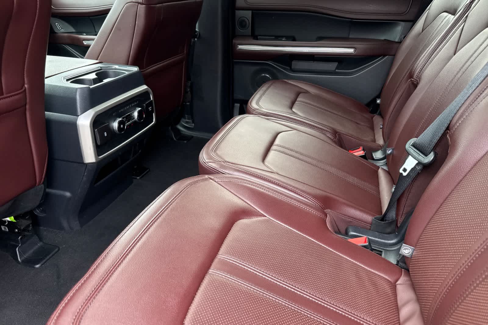 Thumbnail: 2024 Ford Expedition - 4