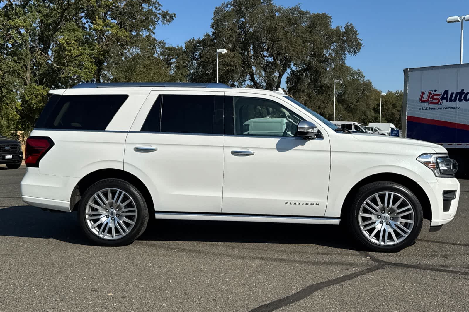 Thumbnail: 2022 Ford Expedition - 8