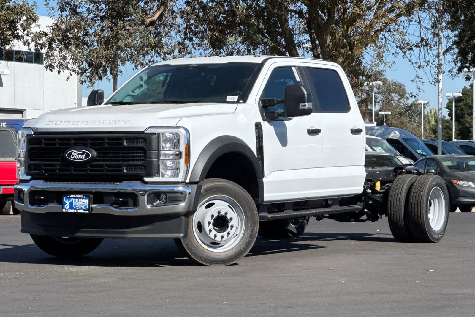 2027 Ford F-550 Super Duty Chassis Cab