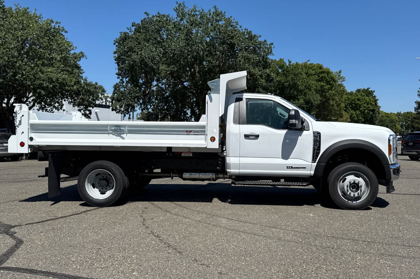 Thumbnail: 2026 Ford F-550 - 7