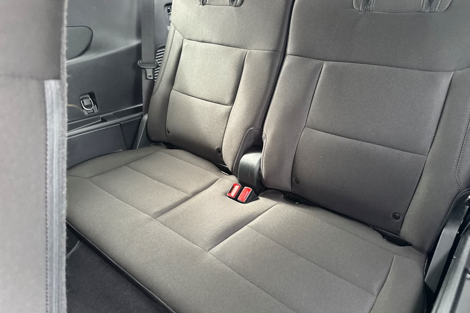 Thumbnail: 2023 Ford Explorer - 15