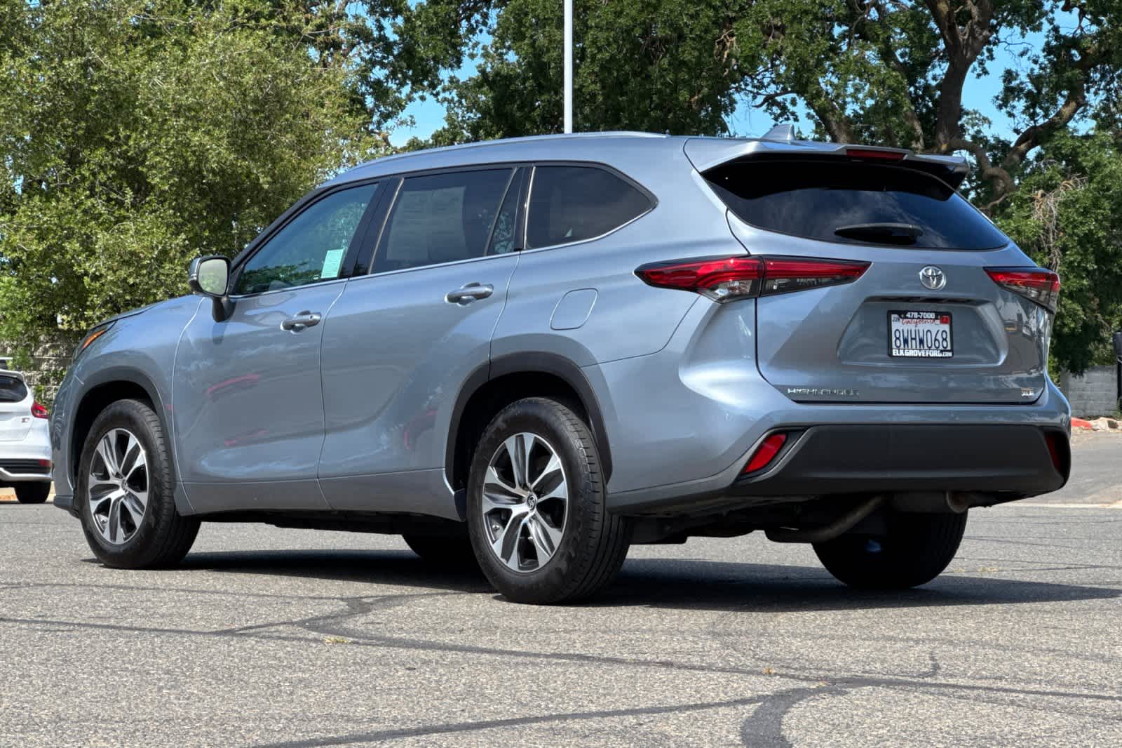 Thumbnail: 2021 Toyota Highlander - 6