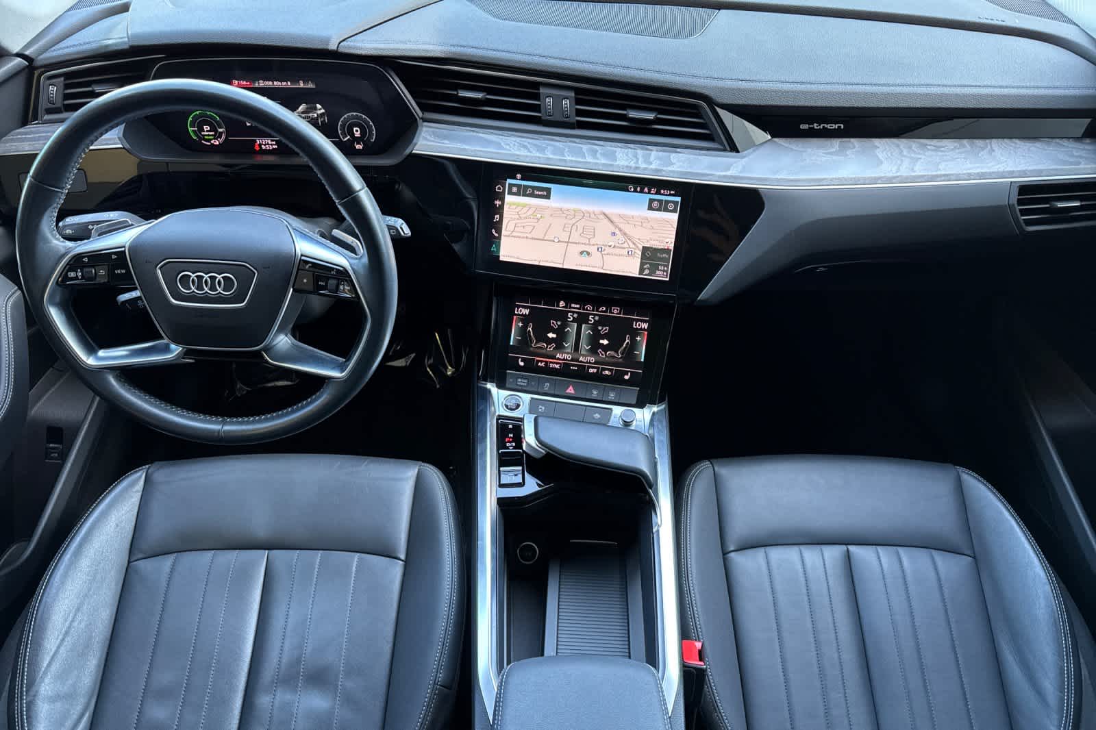 2021 Audi e-tron Premium 3