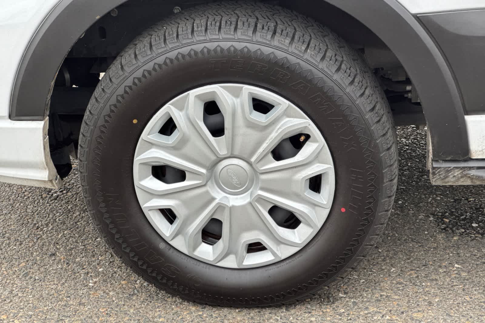 Thumbnail: 2023 Ford Econoline - 27