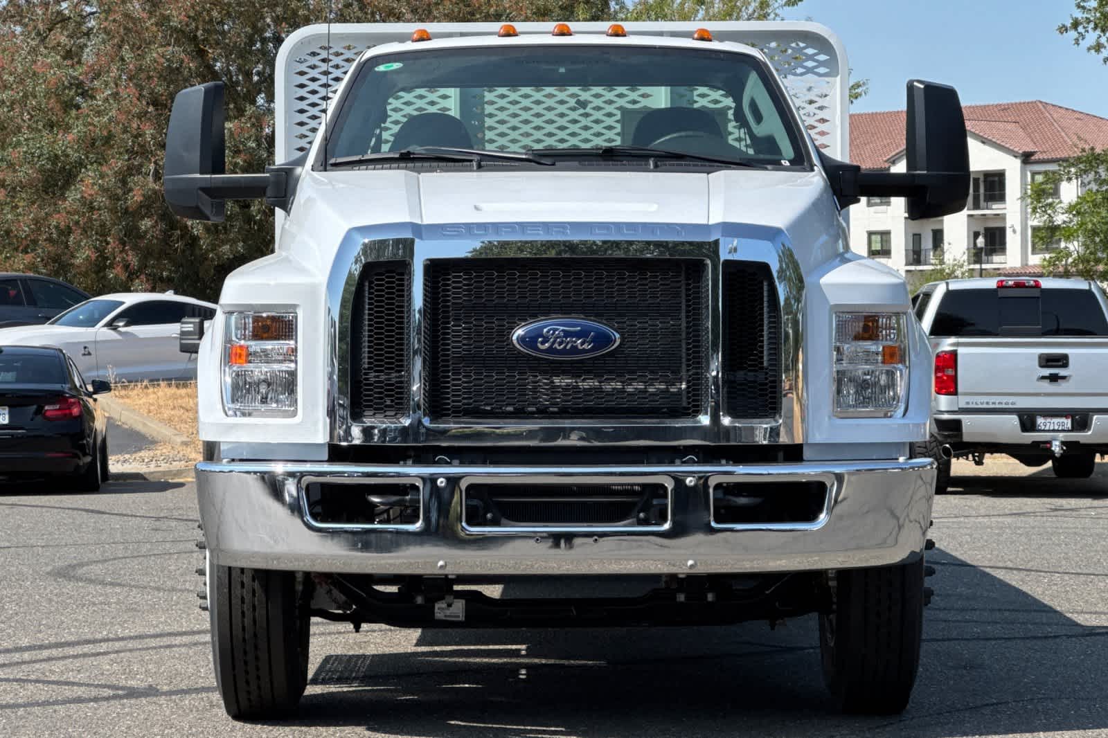 Thumbnail: 2025 Ford F-650 - 9