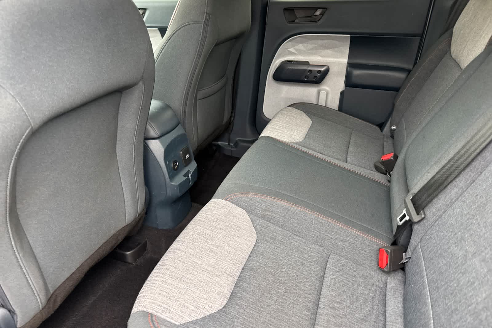 Thumbnail: 2022 Ford Maverick - 4