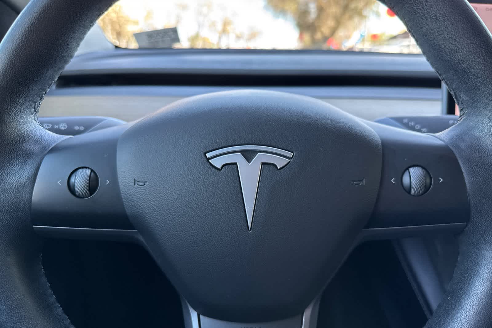 Thumbnail: 2021 Tesla Model Y - 23