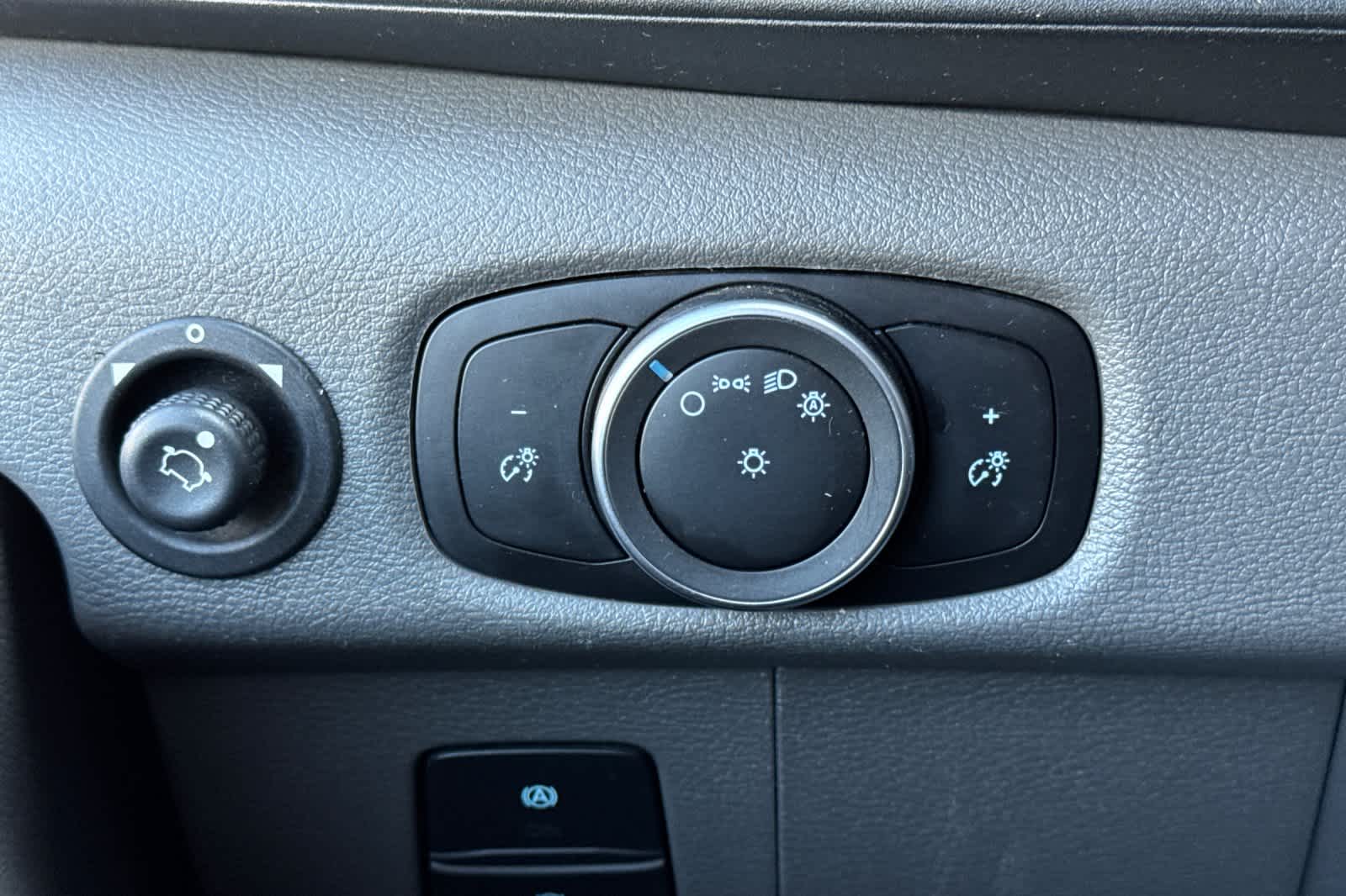 Thumbnail: 2023 Ford Transit Series - 26