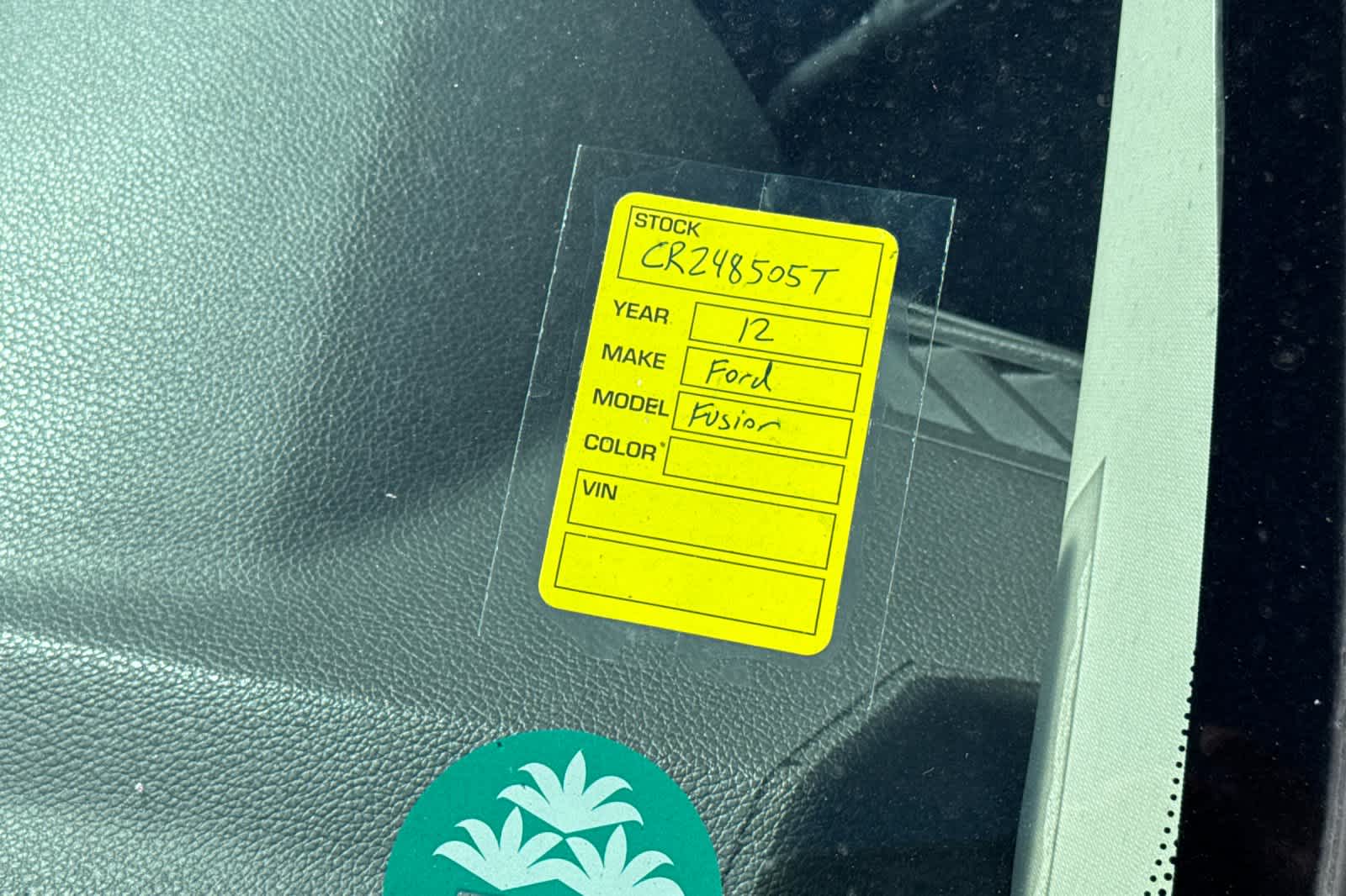 2012 Ford Fusion SE photo 2