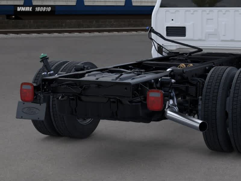 Thumbnail: 2026 Ford F-450 - 21