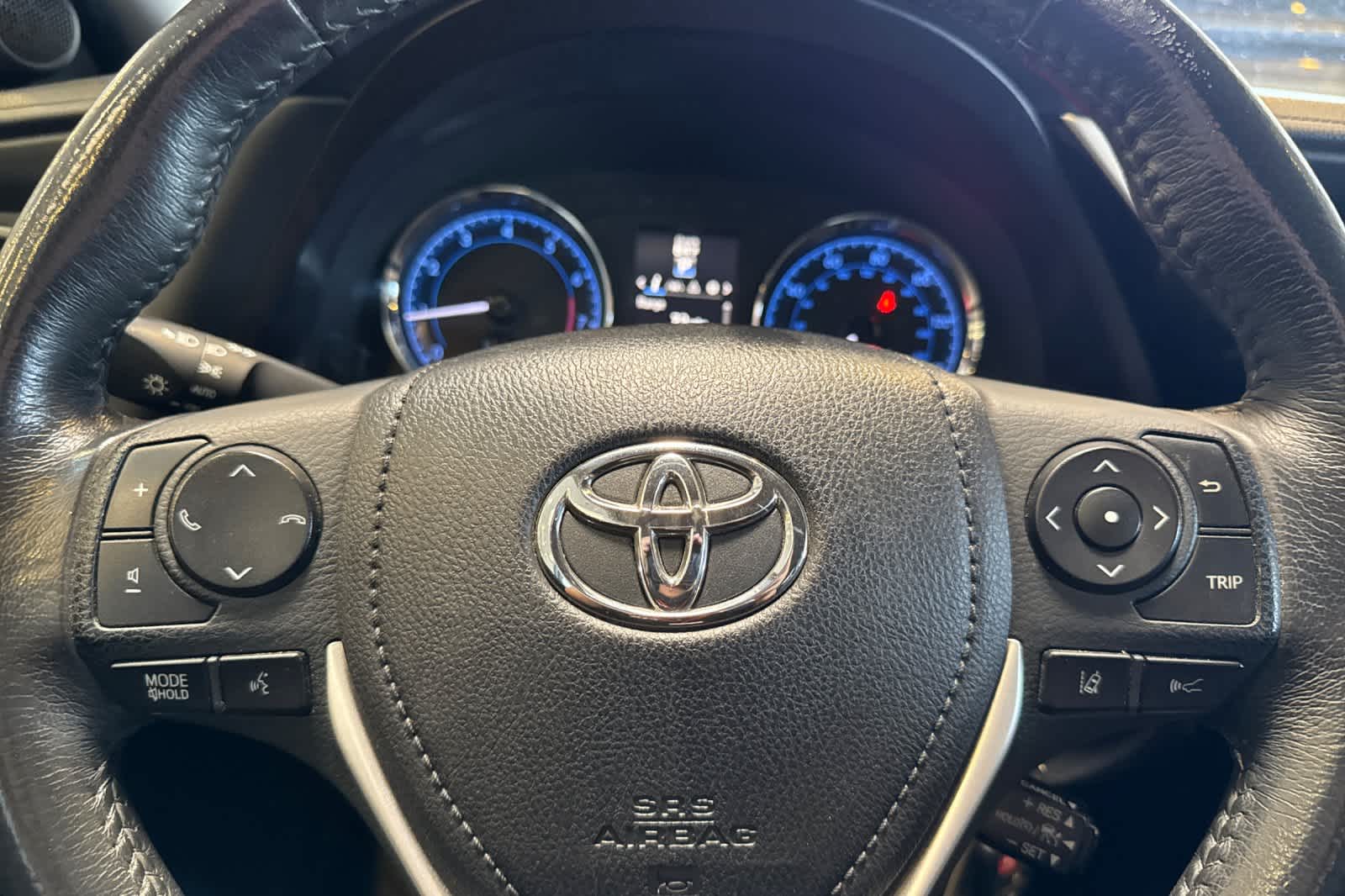 Thumbnail: 2017 Toyota Corolla - 21